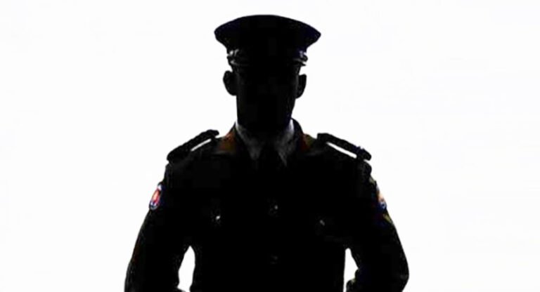 හතර අතින් ප්‍රහාර එල්ල වූ පසු වැඩ බලන පොලිස්පති කෙනෙකු පත් කෙරේ